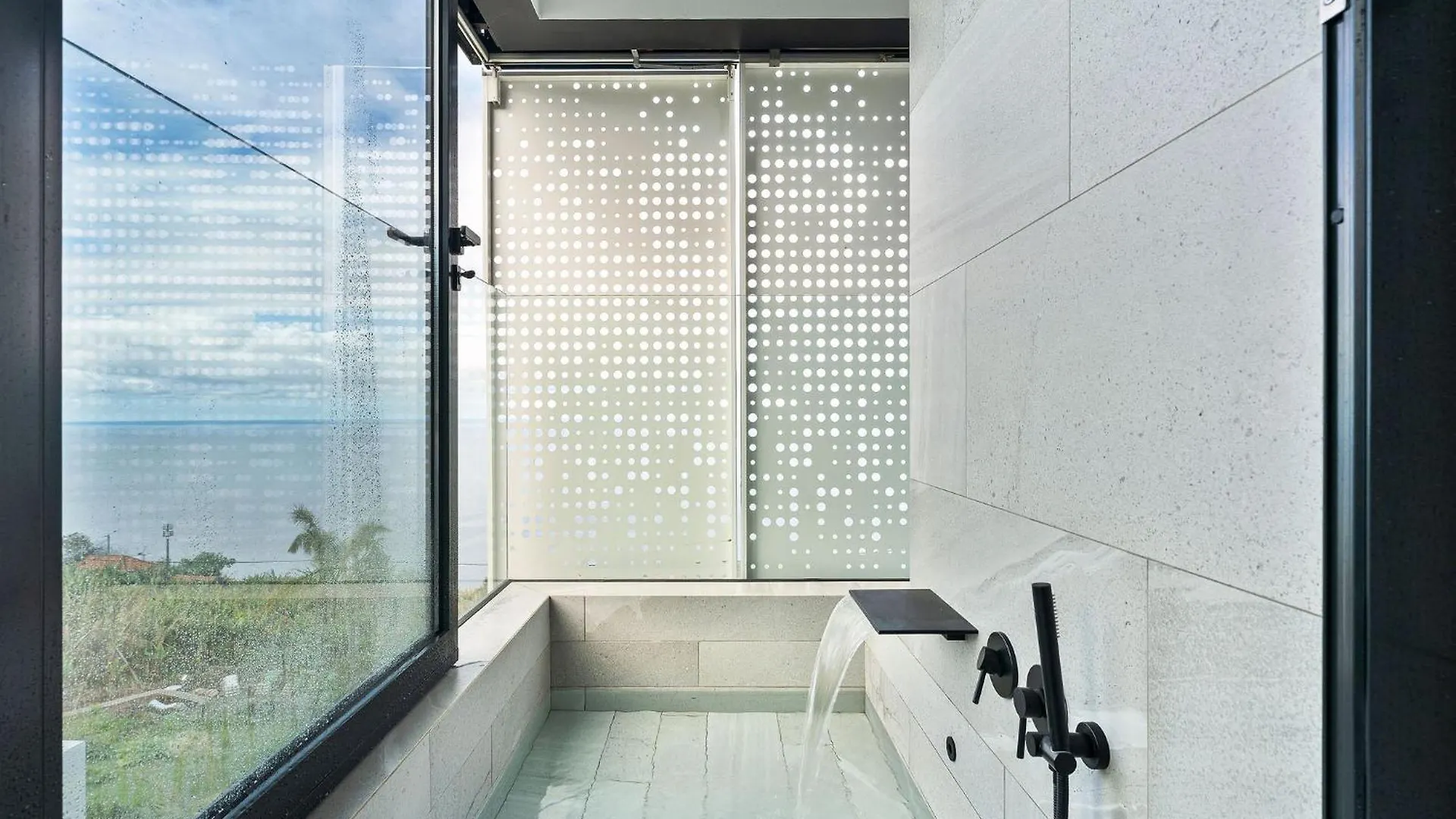 Saudade Residence - Ultra Luxury Futuristic Ocean Zen Retreat Ribeira Brava
